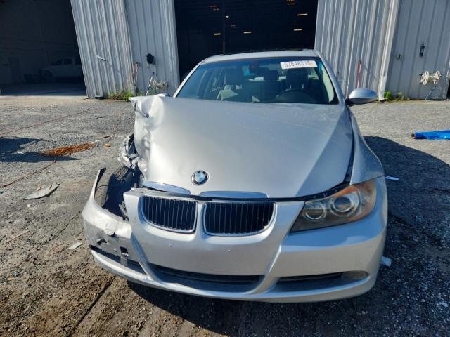 Photo 5 from auction – 2006 BMW 325 I with VIN WBAVB13586PT17809