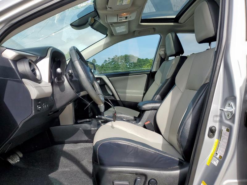 Photo 7 from auction – 2017 TOYOTA RAV4 LIMIT with VIN 2T3YFREV4HW392532