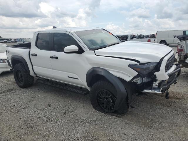 Photo 4 from auction – 2024 TOYOTA TACOMA with VIN 3TMLB5JN9RM003746