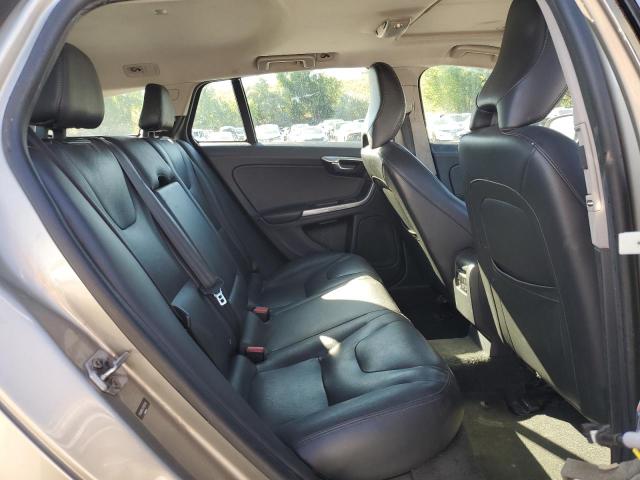 Photo 10 from auction – 2015 VOLVO V60 PREMIE with VIN YV140MEK3F1267861