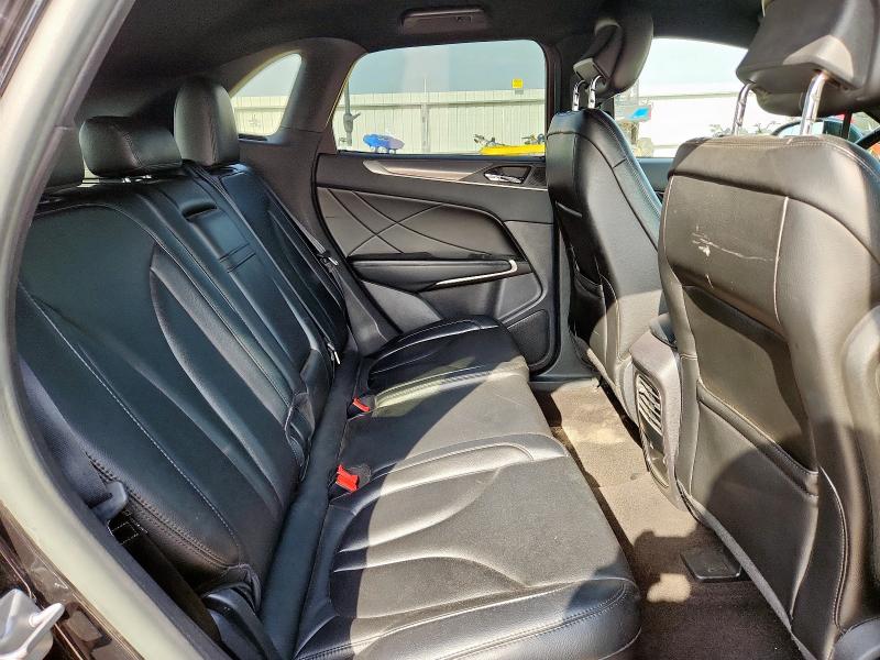 Photo 11 from auction – 2019 LINCOLN MKC with VIN 5LMCJ1C93KUL42654