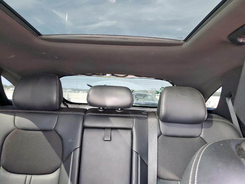 Photo 10 from auction – 2022 GENESIS GV70 BASE with VIN KMUMCDTC5NU014608