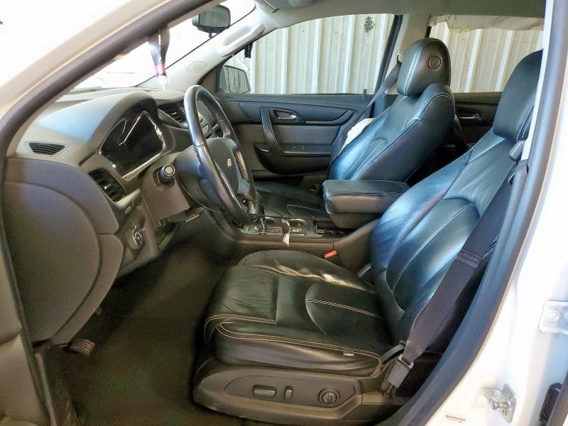 Photo 7 from auction – 2017 CHEVROLET TRAVERSE L with VIN 1GNKVGKD8HJ217473