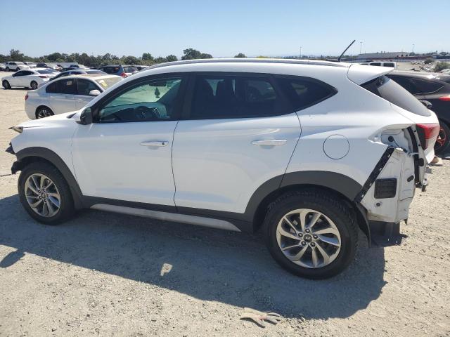 Photo 2 from auction – 2017 HYUNDAI TUCSON LIM with VIN KM8J33A46HU596603