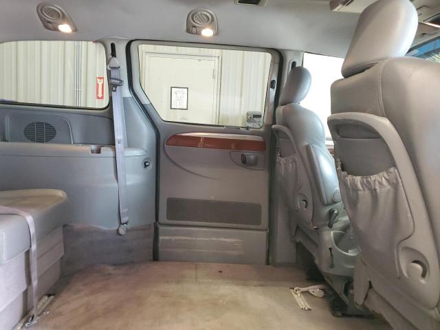 Photo 11 from auction – 2005 CHRYSLER TOWN & COU with VIN 2C8GP64L75R530463