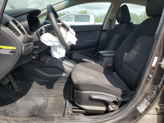 Photo 7 from auction – 2017 KIA FORTE LX with VIN 3KPFK4A74HE146394