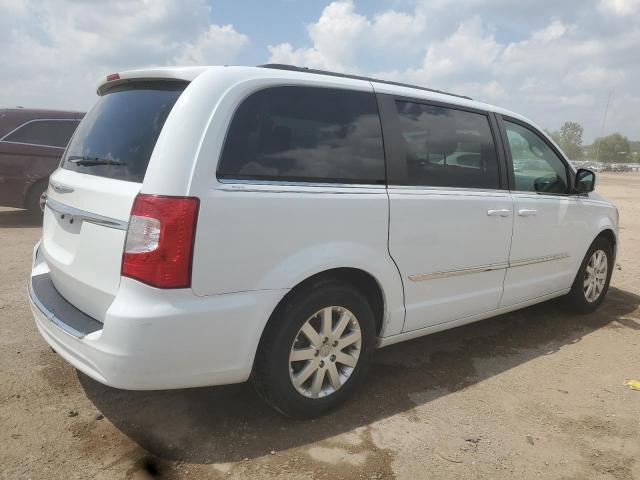 Photo 3 from auction – 2015 CHRYSLER TOWN & COU with VIN 2C4RC1BG4FR628222
