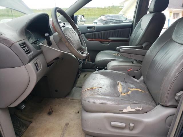 Photo 7 from auction – 2004 TOYOTA SIENNA XLE with VIN 5TDZA22C34S005686