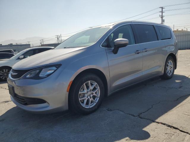 CHRYSLER PACIFICA L 2018 with VIN 2C4RC1CG3JR292568 - Photo from auction