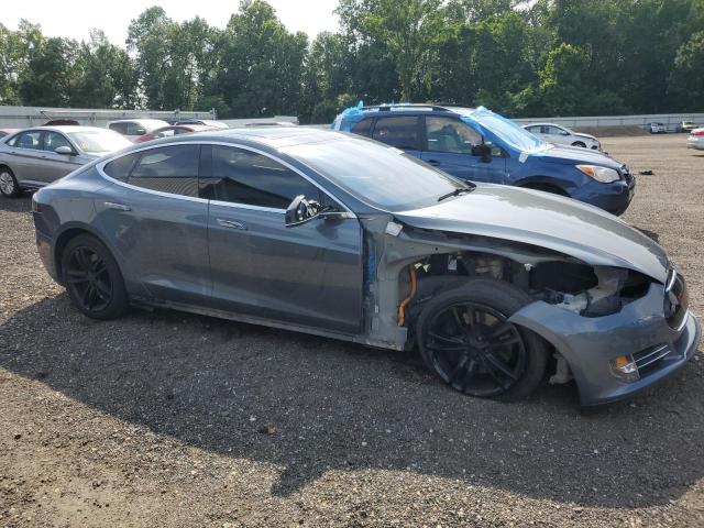 Photo 4 from auction – 2014 TESLA MODEL S with VIN 5YJSA1H13EFP30650