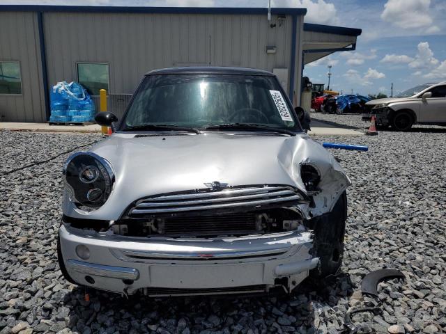 Photo 5 from auction – 2002 MINI COOPER with VIN WMWRC33442TE10204