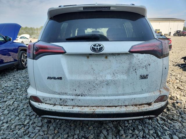 Photo 6 from auction – 2016 TOYOTA RAV4 XLE with VIN JTMRFREVXGJ102358