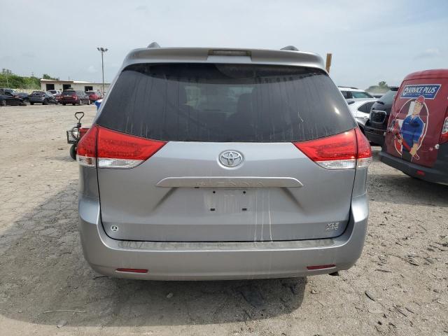 Photo 6 from auction – 2012 TOYOTA SIENNA XLE with VIN 5TDDK3DC6CS031756