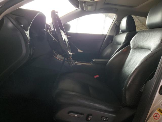Photo 7 from auction – 2006 LEXUS IS with VIN JTHBK262165024034