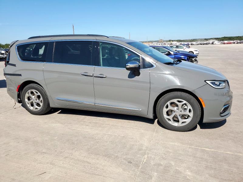 Photo 4 from auction – 2023 CHRYSLER PACIFICA LIMITED with VIN 2C4RC1GG3PR552406