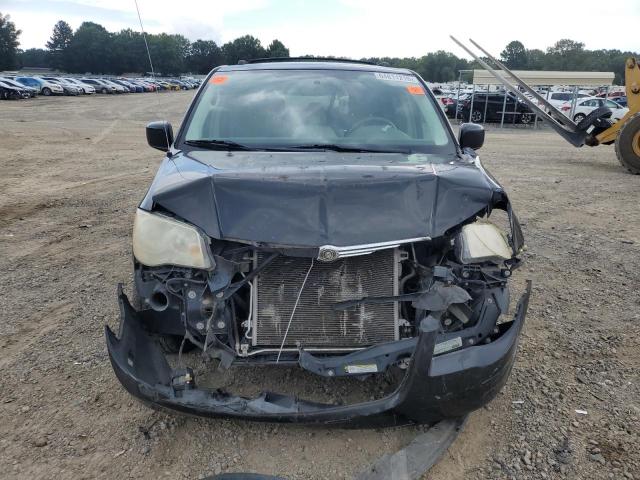 Photo 5 from auction – 2010 CHRYSLER TOWN & COU with VIN 2A4RR5D10AR491250