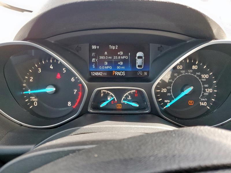 Photo 9 from auction – 2017 FORD ESCAPE SE with VIN 1FMCU9GD5HUE62357