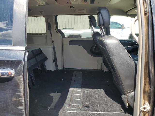 Фото 11 с аукциона – 2015 CHRYSLER TOWN & COU с VIN 2C4RC1CG3FR525940