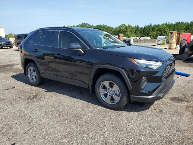 Zdjęcie 4 z aukcji – 2025 TOYOTA RAV4 LE z VIN JTMLWRFV5SD304973