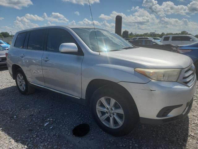 Photo 4 from auction – 2012 TOYOTA UK with VIN 5TDZA3EH5CS018497