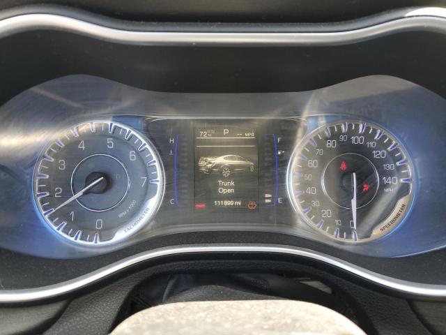 Photo 9 from auction – 2015 CHRYSLER 200 LIMITE with VIN 1C3CCCAB5FN587544