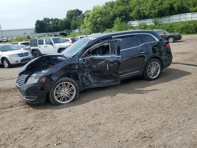 LINCOLN MKT 2019 with VIN 2LMHJ5AT6KBL02027 - Photo from auction