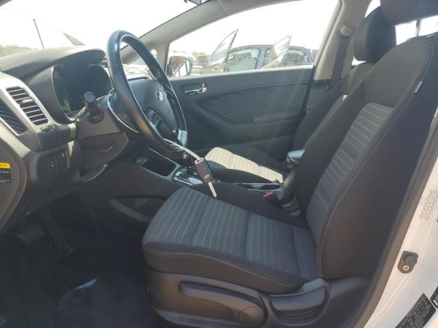Photo 7 from auction – 2017 KIA FORTE LX with VIN 3KPFL4A73HE063858