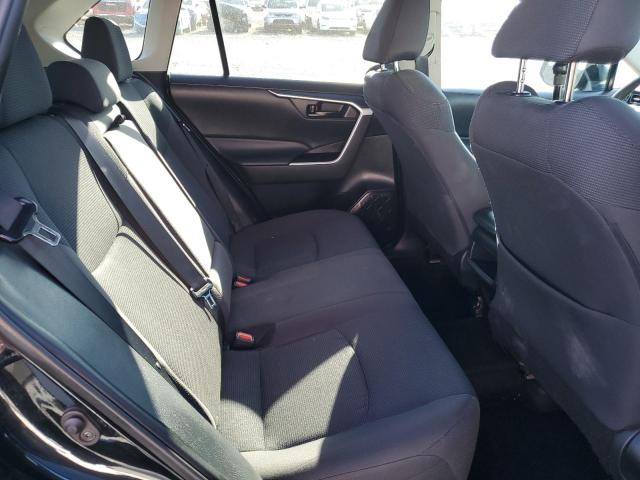 Photo 11 from auction – 2021 TOYOTA RAV4 LE with VIN 2T3F1RFV5MC215004