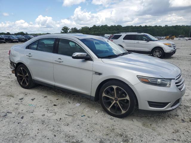 Photo 4 from auction – 2016 FORD TAURUS LIM with VIN 1FAHP2J80GG128423