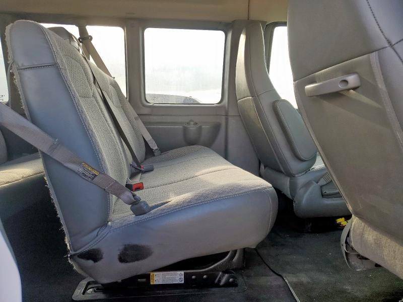Photo 11 from auction – 2019 CHEV EXPRESS G2500 with VIN 1GAWGFFG2K1187633