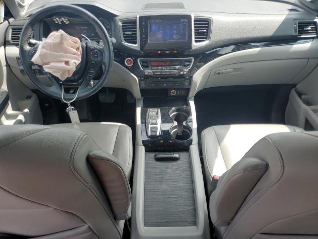 Photo 8 from auction – 2018 HONDA PILOT TOUR with VIN 5FNYF6H91JB003841