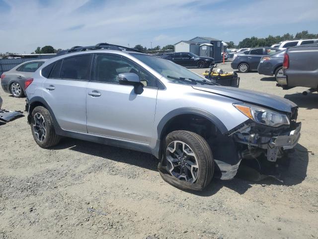 Photo 4 from auction – 2017 SUBARU CROSSTREK with VIN JF2GPANC6H8209230