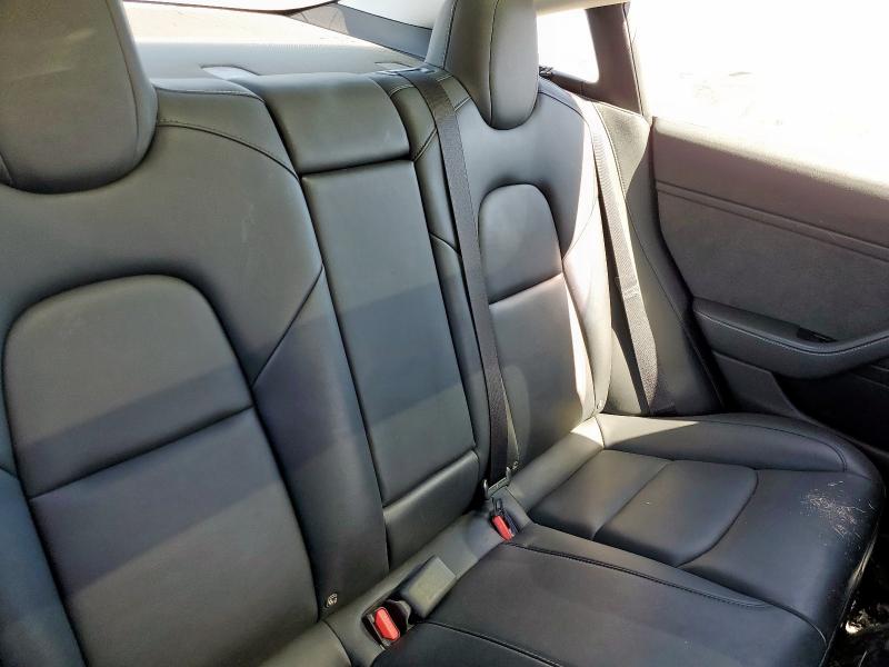 Photo 10 from auction – 2019 TESLA MODEL 3 with VIN 5YJ3E1EA9KF190178