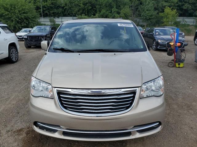 Photo 5 from auction – 2015 CHRYSLER TOWN & COU with VIN 2C4RC1BG5FR644669