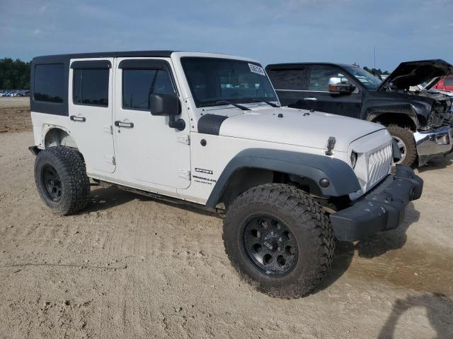 Photo 4 from auction – 2014 JEEP WRANGLER U with VIN 1C4BJWDG0EL119852