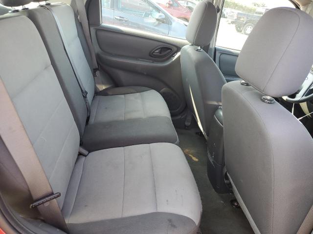 Photo 11 from auction – 2006 FORD ESCAPE XLS with VIN 1FMYU92Z06KD26042