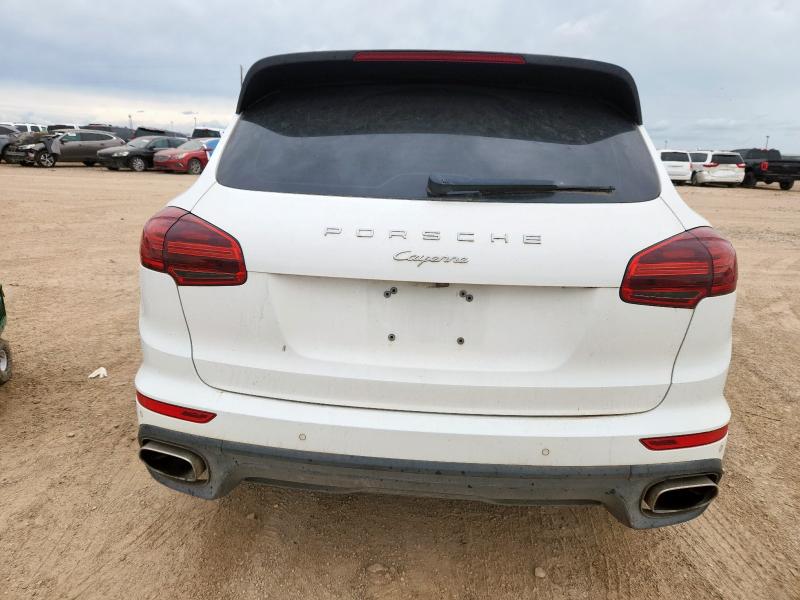 Photo 6 from auction – 2018 PORSCHE CAYENNE with VIN WP1AA2A27JKA01468