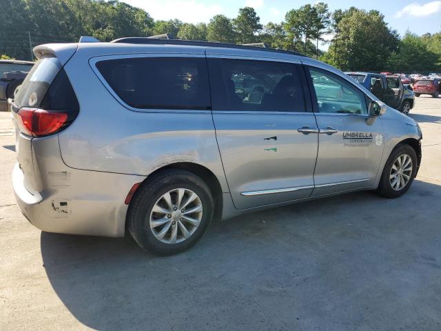 Photo 3 from auction – 2017 CHRYSLER PACIFICA TOURING L with VIN 2C4RC1BG1HR613051