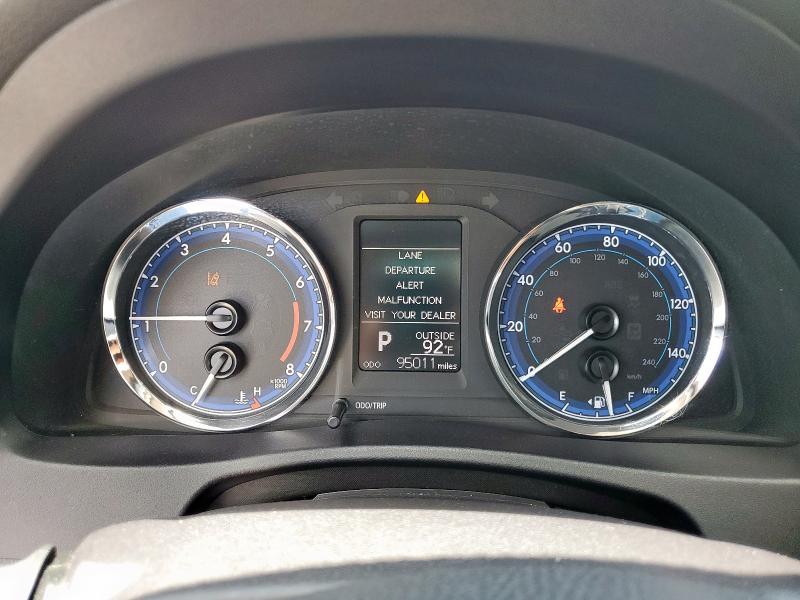 Photo 9 from auction – 2018 TOYOTA COROLLA L with VIN 2T1BURHE9JC073148