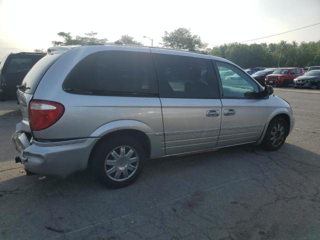 Photo 3 from auction – 2005 CHRYSLER TOWN & COU with VIN 2C8GP64L75R478980