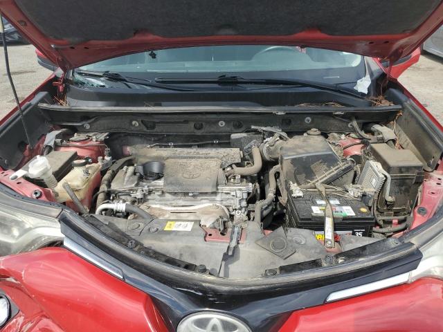 Photo 11 from auction – 2017 TOYOTA RAV4 XLE with VIN JTMWFREVXHJ145604