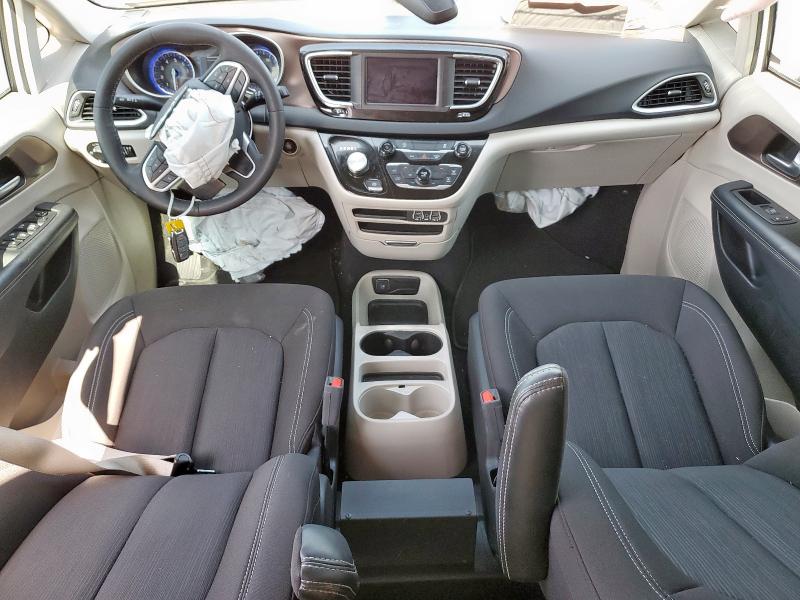 Photo 8 from auction – 2023 CHRYSLER VOYAGER LX with VIN 2C4RC1CG0PR591749