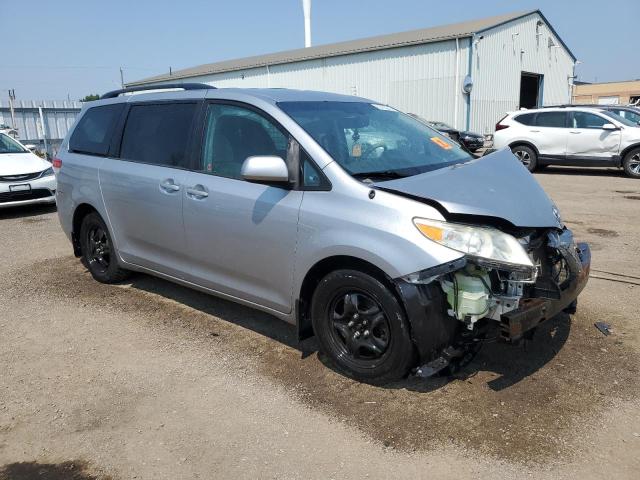 Фото 4 с аукциона – 2013 TOYOTA SIENNA LE с VIN 5TDKK3DC8DS357387