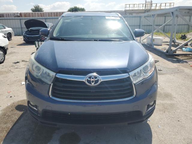 Photo 5 from auction – 2016 TOYOTA HIGHLANDER with VIN 5TDDKRFH7GS247701