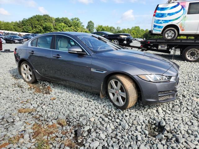 Photo 4 from auction – 2017 JAGUAR XE PRESTIG with VIN SAJAE4BG4HA956693