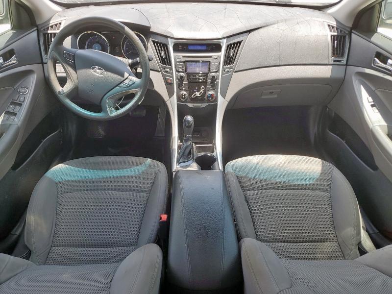 Photo 8 from auction – 2012 HYUNDAI SONATA GLS with VIN 5NPEB4AC8CH442662