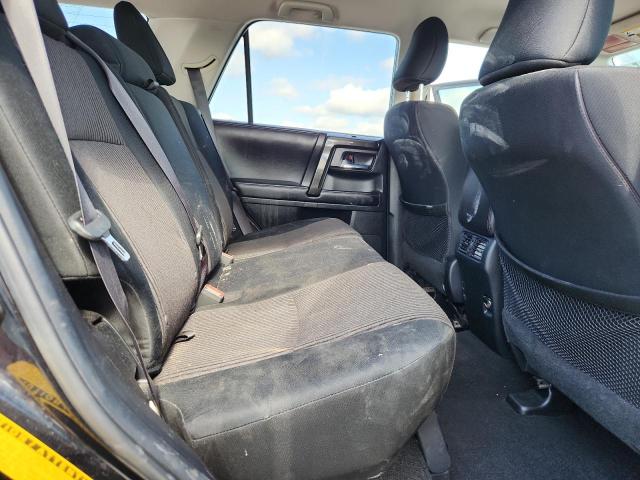 Photo 11 from auction – 2016 TOYOTA 4RUNNER SR with VIN JTEBU5JR9G5395702
