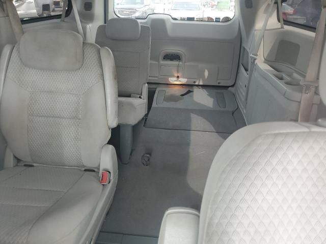 Photo 10 from auction – 2010 CHRYSLER TOWN & COU with VIN 2A4RR5D14AR480221