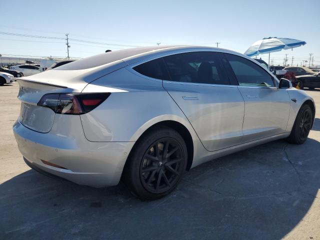 Photo 3 from auction – 2018 TESLA MODEL 3 with VIN 5YJ3E1EA8JF043963