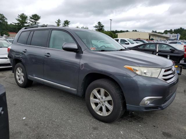 Photo 4 from auction – 2013 TOYOTA HIGHLANDER with VIN 5TDBK3EH0DS249937